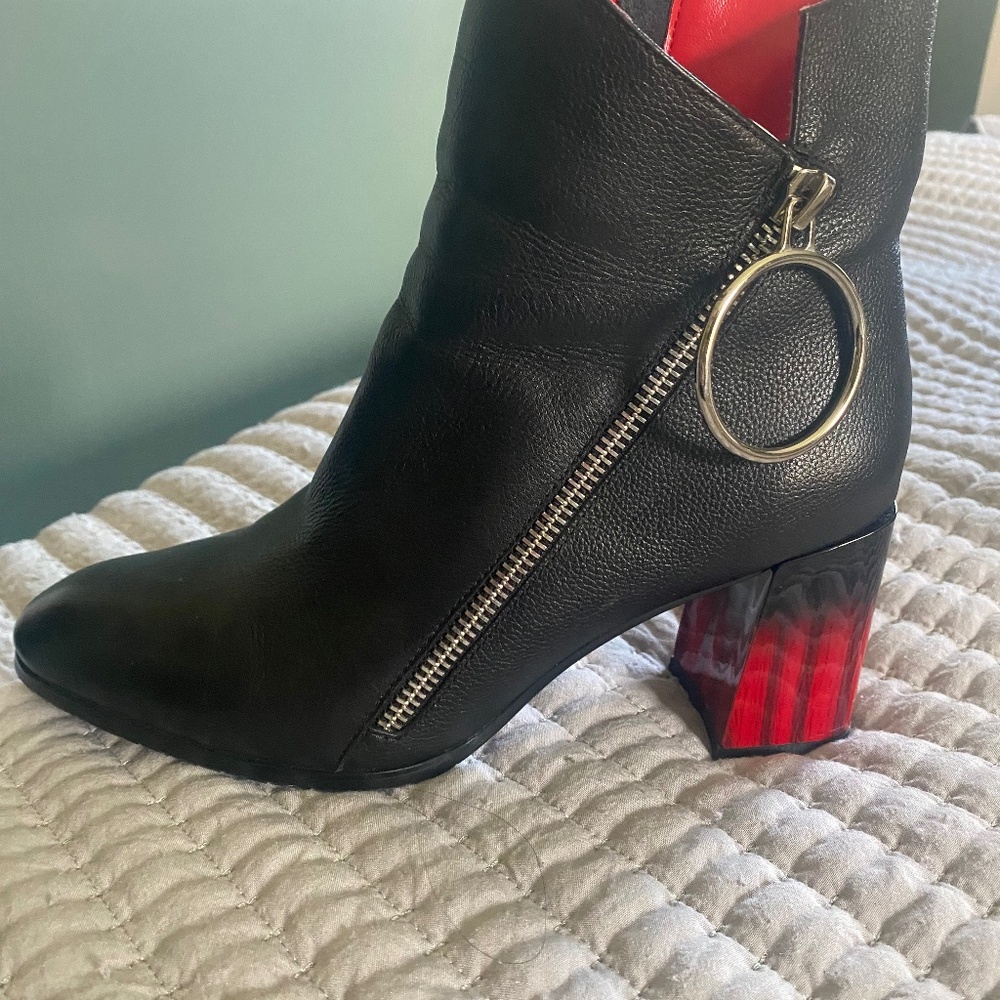 Women’s Italain Leather boots